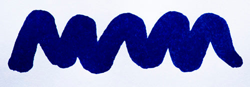 A colour swatch of Diamine Cornflower fountain pen ink.